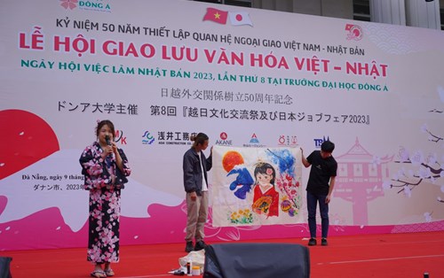 Lung linh lễ hội giao lưu văn hóa Việt – Nhật và Ngày hội việc làm NB 2023 tại Đại học Đông Á